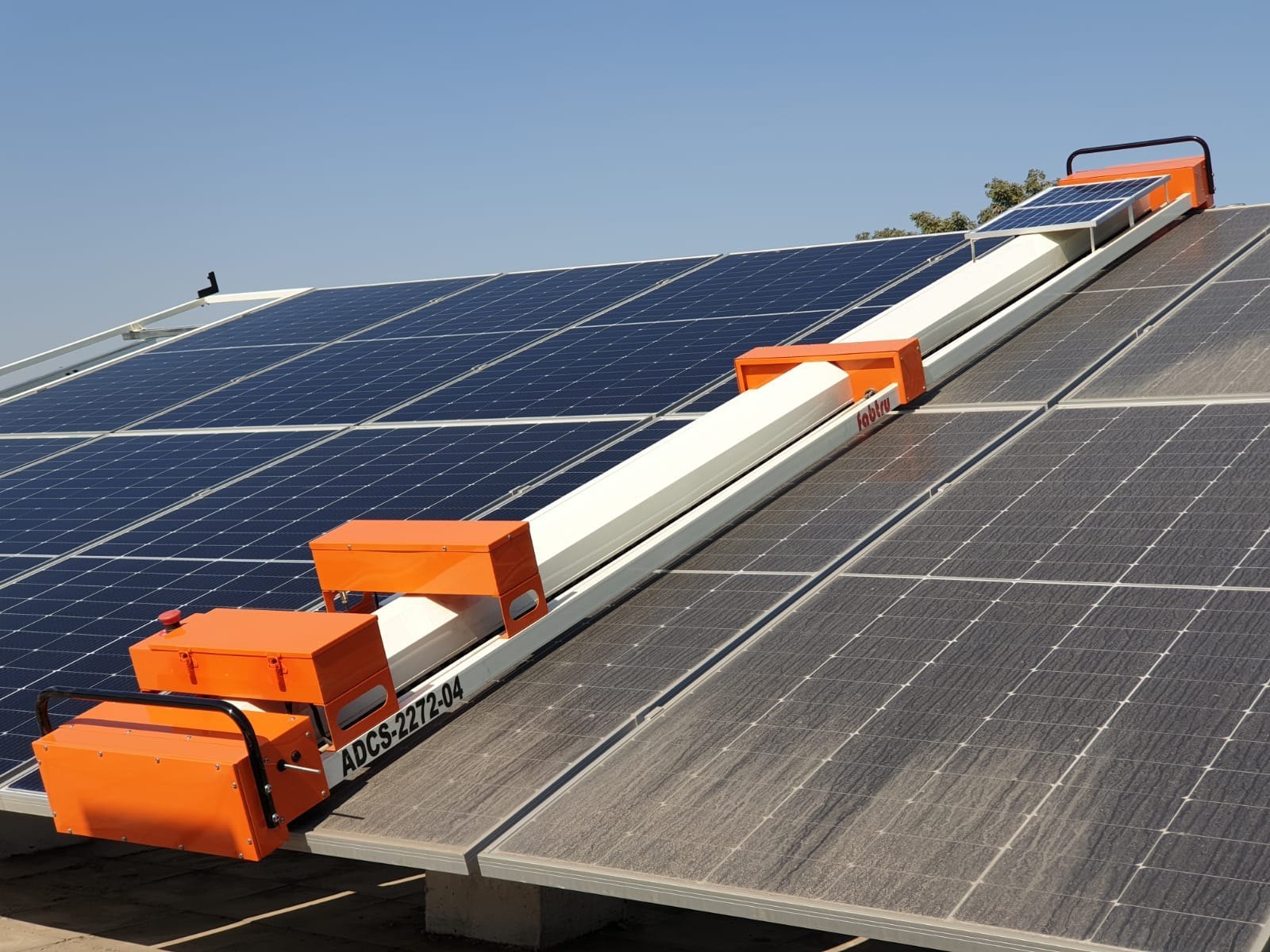 Automatic Solar Washing System